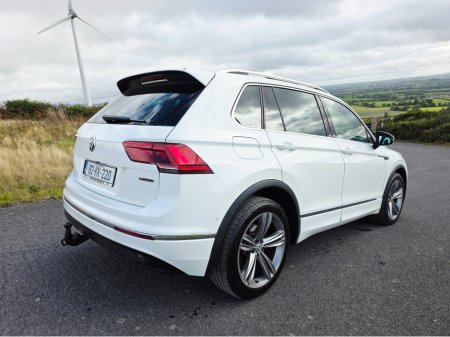 2018 Volkswagen Tiguan R-Line 2.0 TDI 150HP 4MOTION €18,950