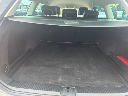 2015 Volkswagen Passat - thumbnail 6