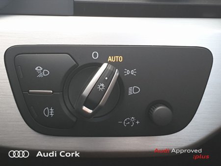 2022 Audi A4 2.0 35TDI 163BHP S-LINE AUTOMATIC WITH AMBIENT LIGHTING €36,995 thumbnail