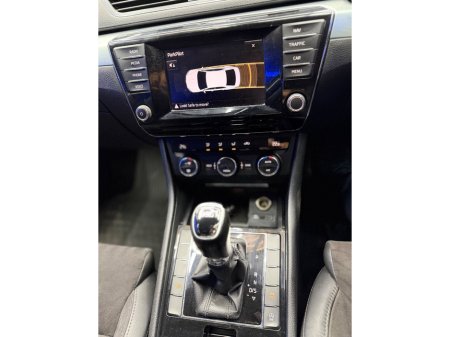 2016 Skoda Superb - thumbnail 19