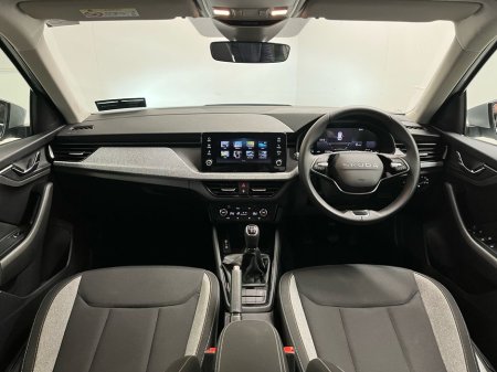 2025 Skoda Kamiq Selection 1.0TSI 115BHP - Parking Sensors - Climate Control - Cruise Control - Auto Lights/Wipers - Apple CarPlay/Android Auto €30,950