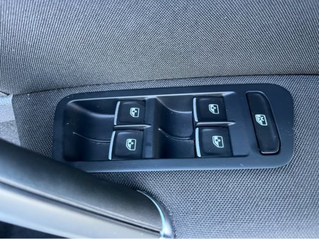 2018 Volkswagen Golf 1.4 HIGHLINE, AUTOMATIC €18,950 thumbnail