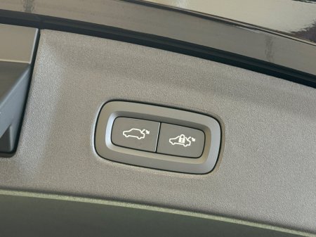 2024 Polestar 2 Standard Range Single Motor (P4-S)69kWh thumbnail