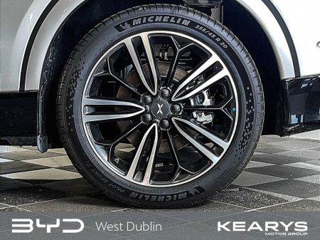 2025 Xpeng G6 - thumbnail 8