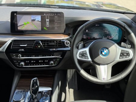 2023 BMW 5 Series - photo 5