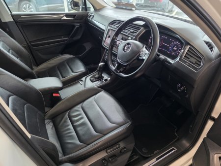 2020 Volkswagen Tiguan - thumbnail 9