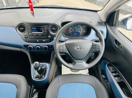2015 Hyundai i10 - thumbnail 8