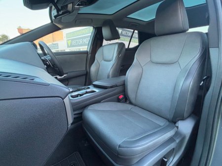 2024 Lexus RZ 450 E PREMIUM PAN ROOF €45,995 thumbnail
