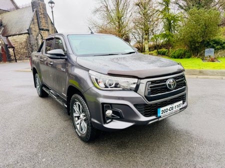 2020 Toyota Hilux  thumbnail