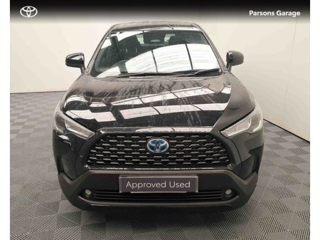 2024 Toyota Corolla Cross CROSS LUNA 1.8 €33,995 thumbnail