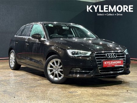 2016 Audi A3 1.4 TFSI - ALLOY WHEELS - CRUISE CONTROL - REVERSE CAMERA - MULTI FUNCTION STEERING WHEEL - €15,950 thumbnail