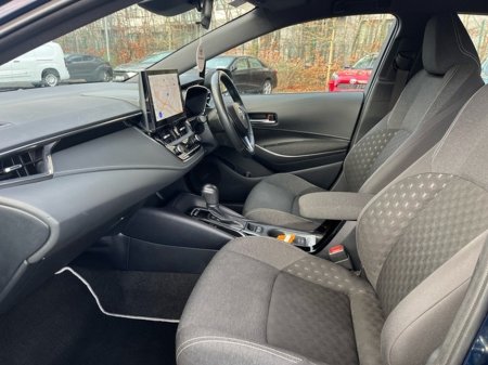 2023 Toyota Corolla COROLLA HYBRID LUNA H/B €25,950 thumbnail