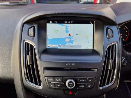 2017 Ford Focus ST-LINE AUTOMATIC-68K MLS FROM NEW €13,450 thumbnail