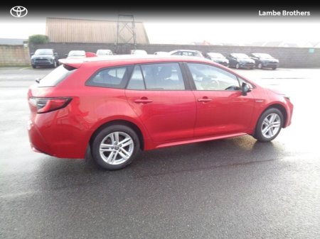 2020 Toyota Corolla COROLLA HYBRID LUNA T/S €22,500 thumbnail