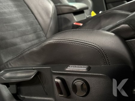 2018 Volkswagen Passat ESTATE - 1.4L TSI AUTOMATIC - HALF LEATHER UPHOLSTERY - REVERSE CAMERA/PARKING RADAR - CRUISE CONTROL €20,950 thumbnail