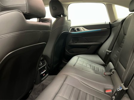 2025 BMW i4 - thumbnail 11