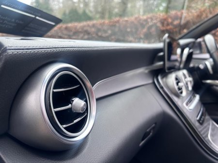 2019 Mercedes-Benz C Class - thumbnail 30