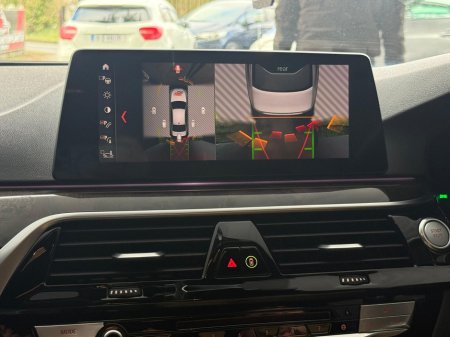 2019 BMW 5 Series - thumbnail 18