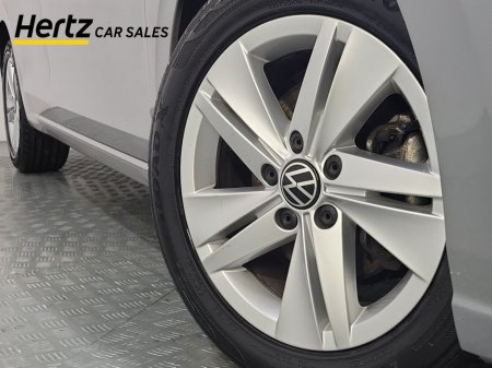 2024 Volkswagen Golf - photo 6