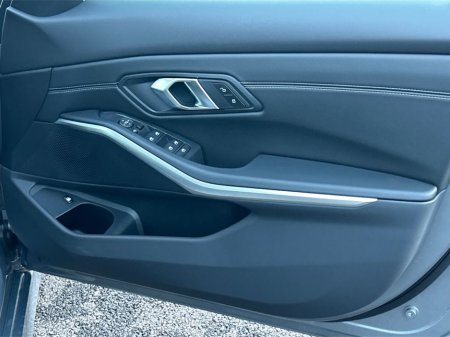 2026 BMW 3 Series 330e Sport thumbnail