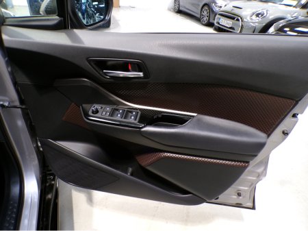 2018 Toyota C-HR 2018*24,000 MILES*HYBRID SPORT TOYOTA C-HR SELF CHARGING 1.8 AUTOMATIC*FANTASTIC CONDITION GREAT ON FUEL, POWER, COMFORT WITH A LOT OF SPACE ALL COMBINED FOR A FANTASTIC DRIVE. CAR COMES WITH FULL SAF €19,900 thumbnail