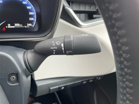 2024 Toyota Corolla Saloon - Top Spec SOL Edition - 1.8 Hybrid - Automatic - 1 Owner - 1 Free Service @ 45,000km // Remote Central Locking // Front Electric Windows // Rear Electric Windows // Electric Mirrors // Heated €33,699 thumbnail