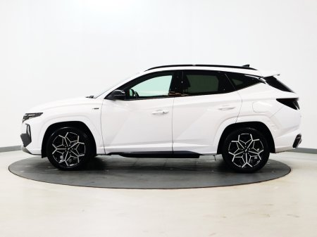 2022 Hyundai Tucson *109* N LINE T-GDI PHEV 4X4 €29,995 thumbnail