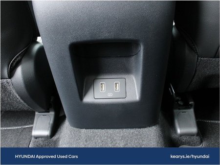 2024 Hyundai Tucson 2WD Executive Plus thumbnail