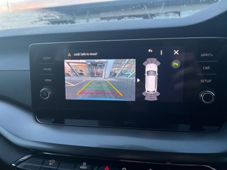 2023 Skoda Octavia - thumbnail 19