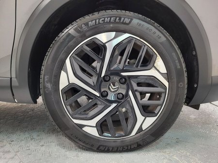 2025 Citroen C4 - thumbnail 6