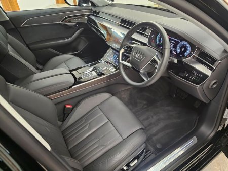 2024 Audi A8 - thumbnail 9