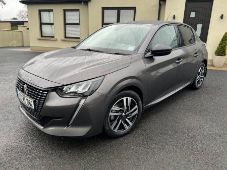 2022 Peugeot 208 1.2 Puretech 100bhp Allure Pack €17,950
