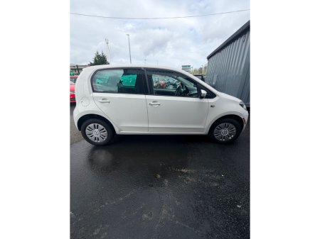 2014 Volkswagen up! - thumbnail 10