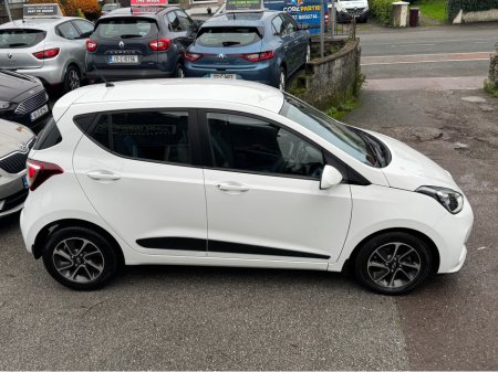 2019 Hyundai i10 very low mileage €11,400