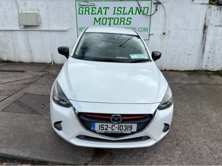 2015 Mazda Demio - view 4