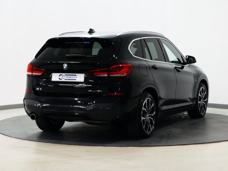 2021 BMW X1 - thumbnail 3