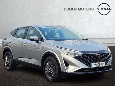 2025 Nissan Qashqai 1.3 PET MILD HYBRID SV thumbnail