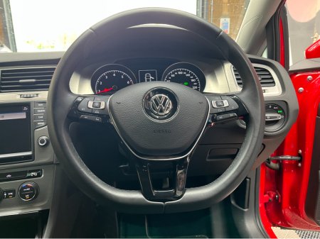 2017 Volkswagen Golf - thumbnail 8