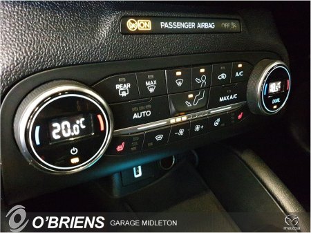 2020 Ford Focus - thumbnail 11