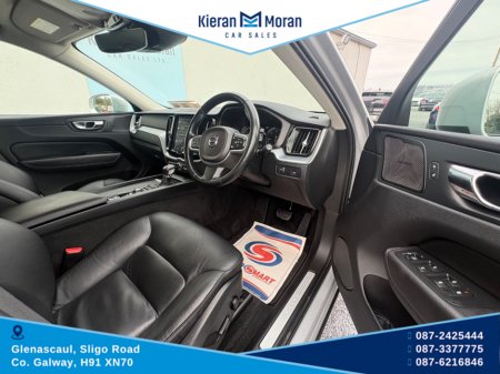 2018 Volvo XC60 - thumbnail 12