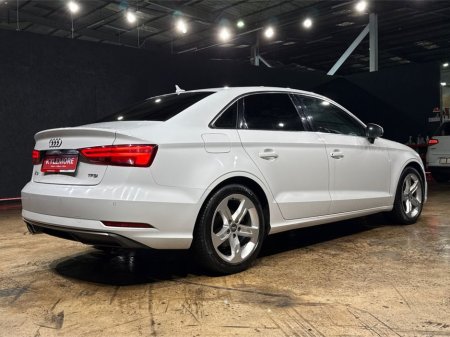 2017 Audi A3 - thumbnail 3