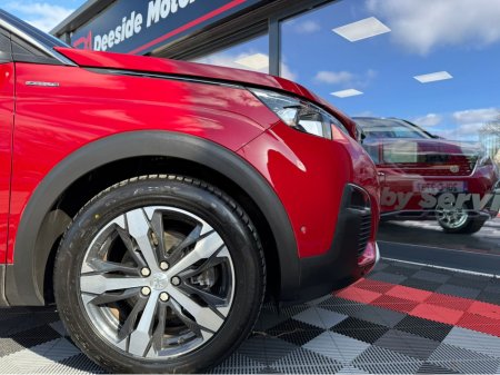 2020 Peugeot 3008 - thumbnail 10