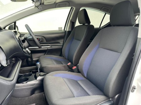 2019 Toyota Aqua 1.5 HYBRID 73 BHP €10,900 thumbnail