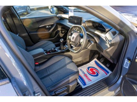 2024 Peugeot 2008 2024 Peugeot 2008 Low Mileage 1.2 Puretech 100bhp Allure €27,950 thumbnail