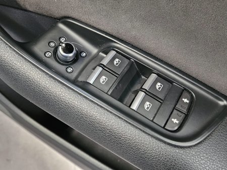 2018 Audi Q7 - thumbnail 8