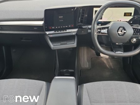 2023 Renault Megane E-Tech - view 2