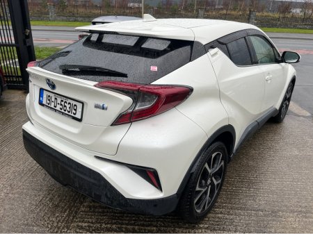 2019 Toyota C-HR 1.8 HYBRID AUTO LOW KM FULL LEATHER €19,950 thumbnail