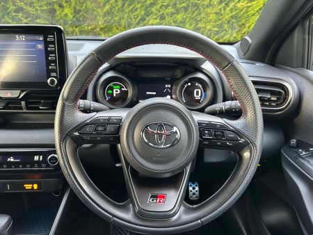 2023 Toyota Yaris GR S SPORT 4DR AUTO €25,950 thumbnail