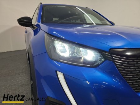 2023 Peugeot 2008 - thumbnail 7