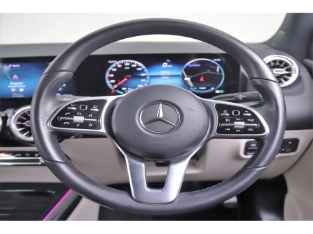 2022 Mercedes-Benz EQA EQA 250 *LOW MILEAGE*BEIGE LEATHER* €30,690 thumbnail